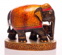 Слон, 15 см, роспись, со слоненком (орех)