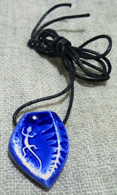 Аромакулон A02 керамический со шнурком "Ящерка", синий