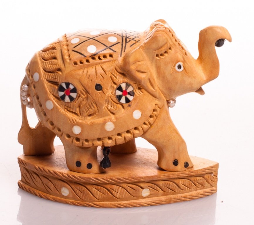 8 слоников. "Деревянный слон" (Шри-Ланка). "Деревянный слон" (Шри-Ланка) рельеф. Деревянные слоны статуэтки. Статуэтка слона из дерева.